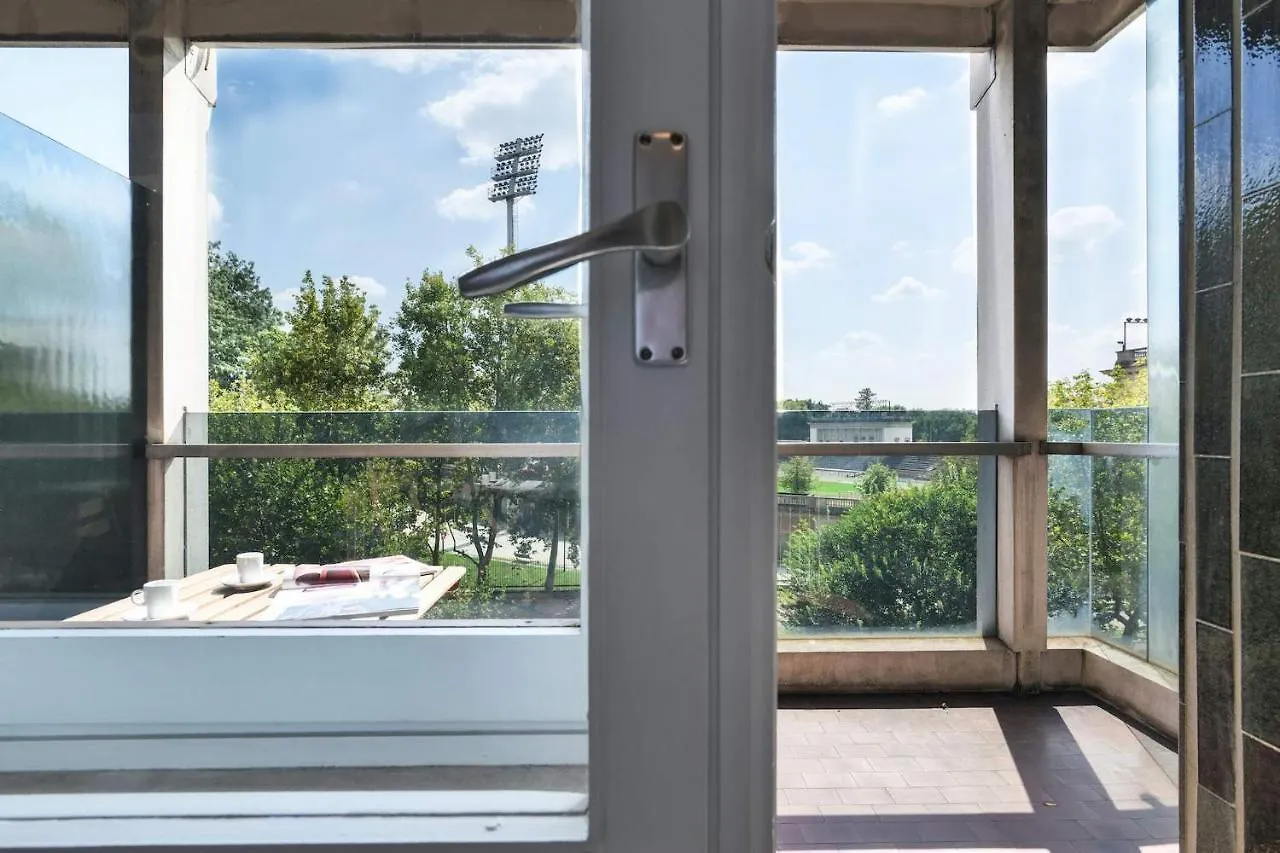 Contempora Apartments - Elvezia 8 - E33 Milán